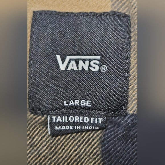Vans Black and Tan Plaid Casual Button Down Shirt - Picture 7 of 7